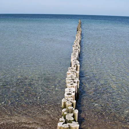 Strandlaeufer 公寓 *